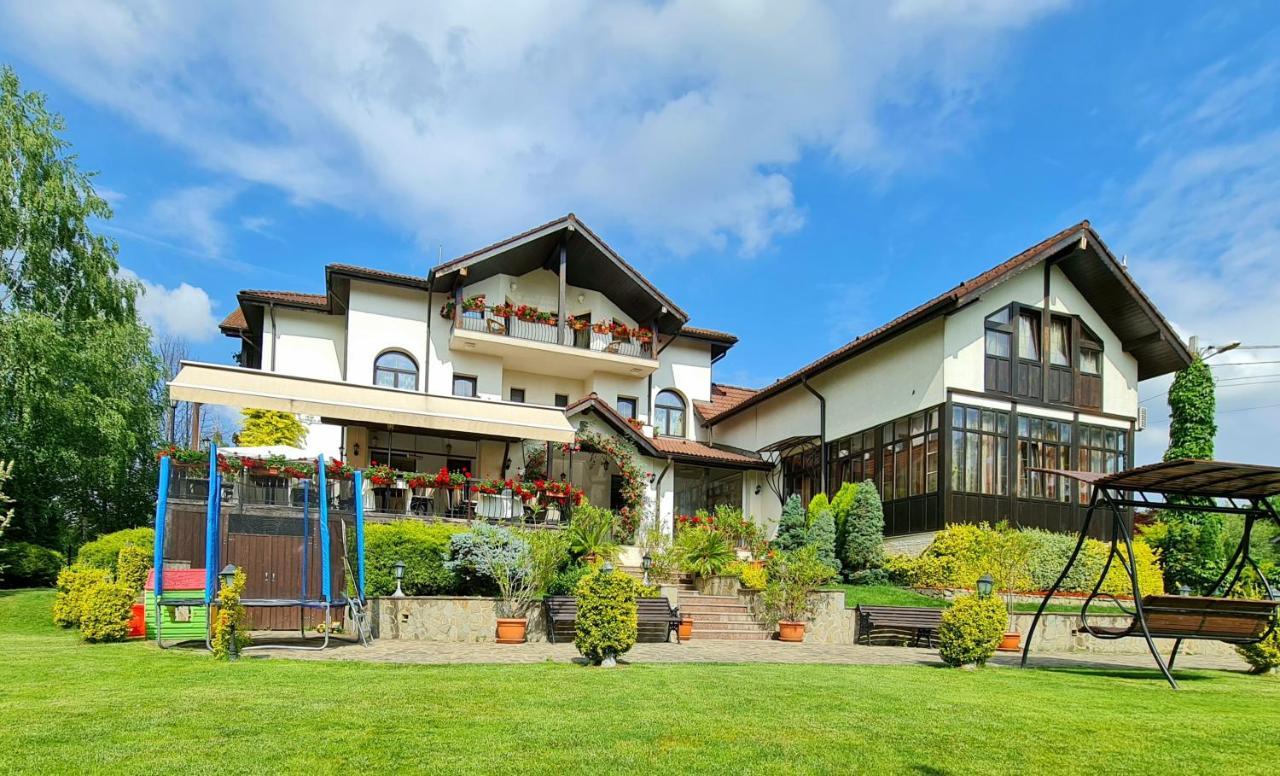 Casa Domneasca Ξενοδοχείο Curtea de Argeş Εξωτερικό φωτογραφία