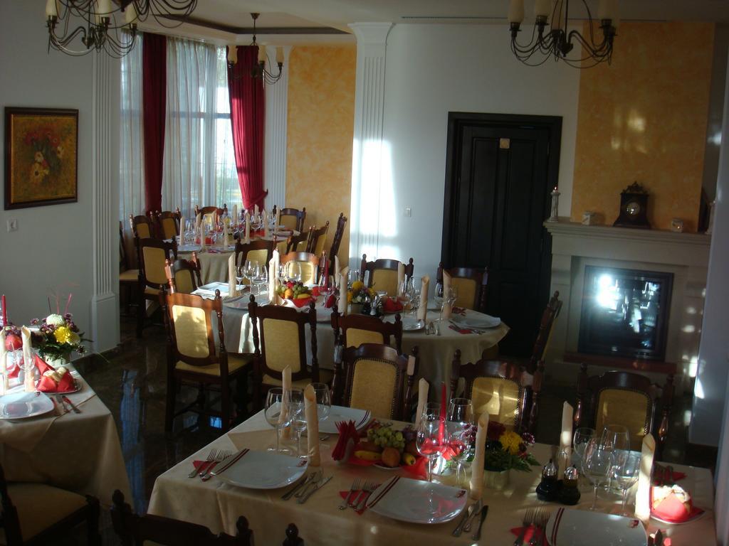 Casa Domneasca Ξενοδοχείο Curtea de Argeş Εξωτερικό φωτογραφία