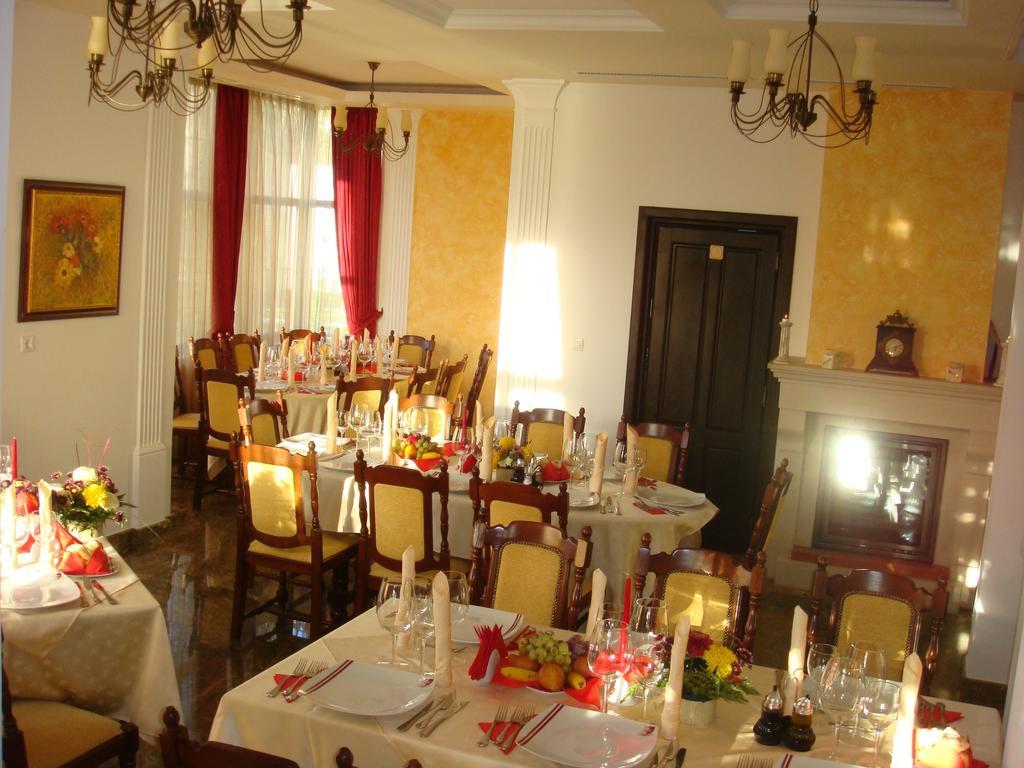 Casa Domneasca Ξενοδοχείο Curtea de Argeş Εξωτερικό φωτογραφία
